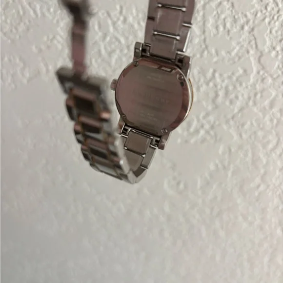 Burberry Gold and Silver Classic Watch - Picture 3 of 5